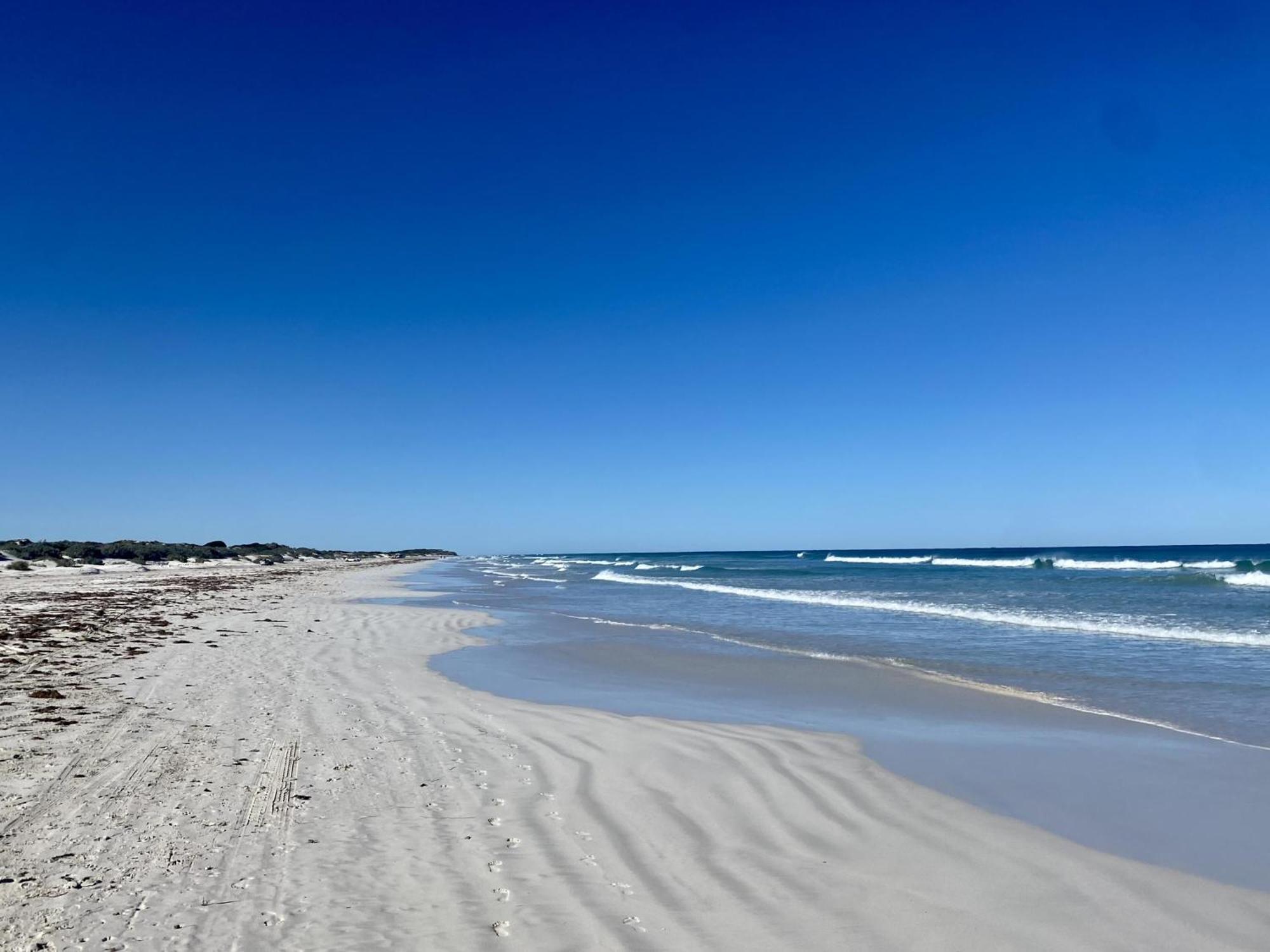 Port Denison Beach Resort Luaran gambar