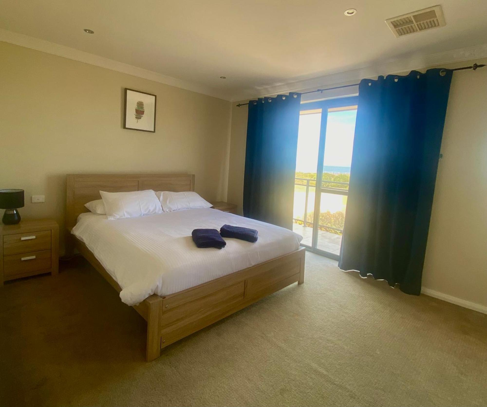 Port Denison Beach Resort Luaran gambar
